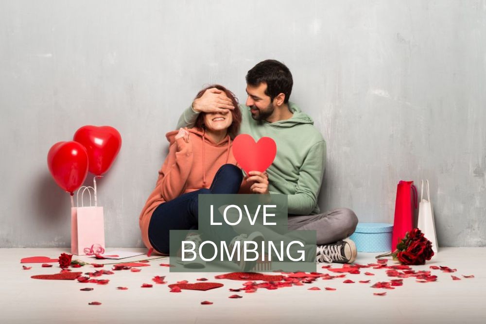 love bombing czym jest